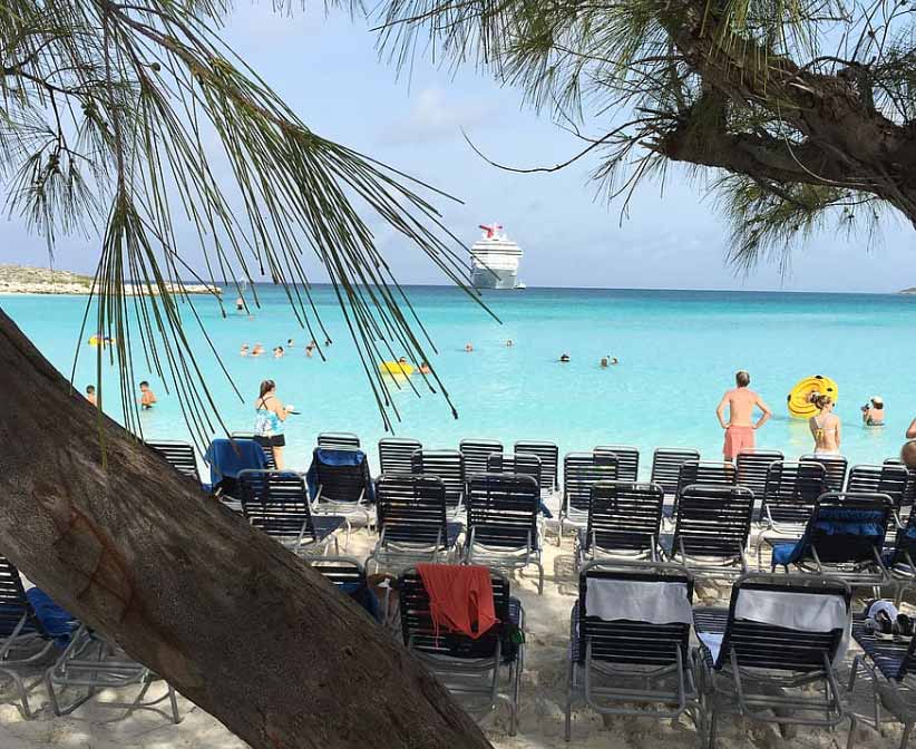 Half Moon Cay for travellers bahamas